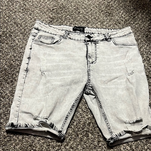 Light Gray Distressed Denim Shorts - Picture 1 of 3